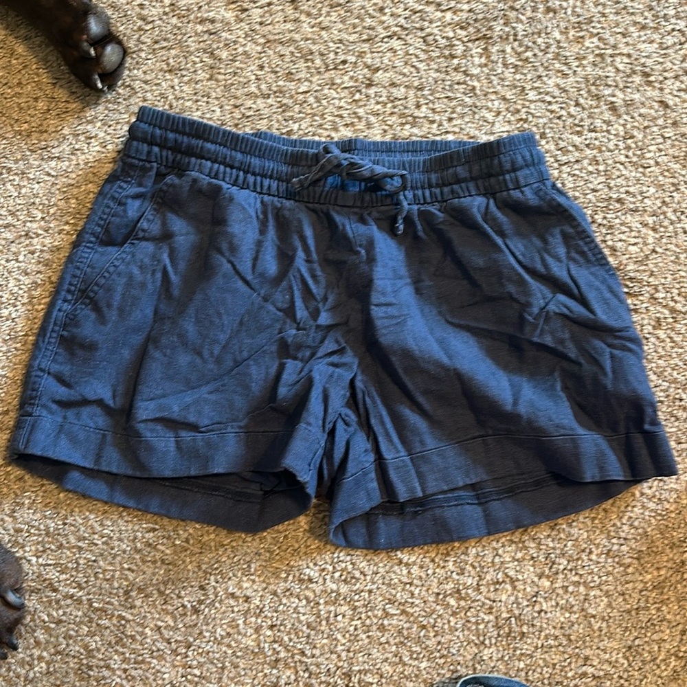 Old Navy Linen shorts